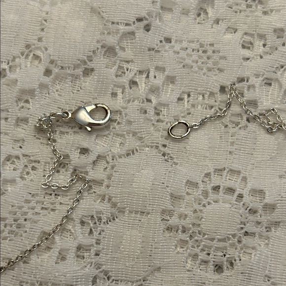 Vintage Heart Pendant Necklace - Picture 7 of 8